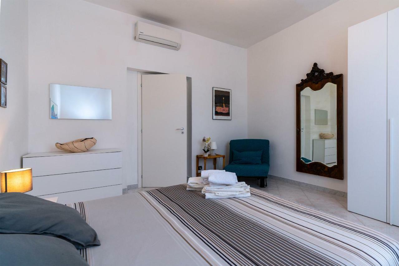 Next2 Apartment ลาสเปเซีย ภายนอก รูปภาพ
